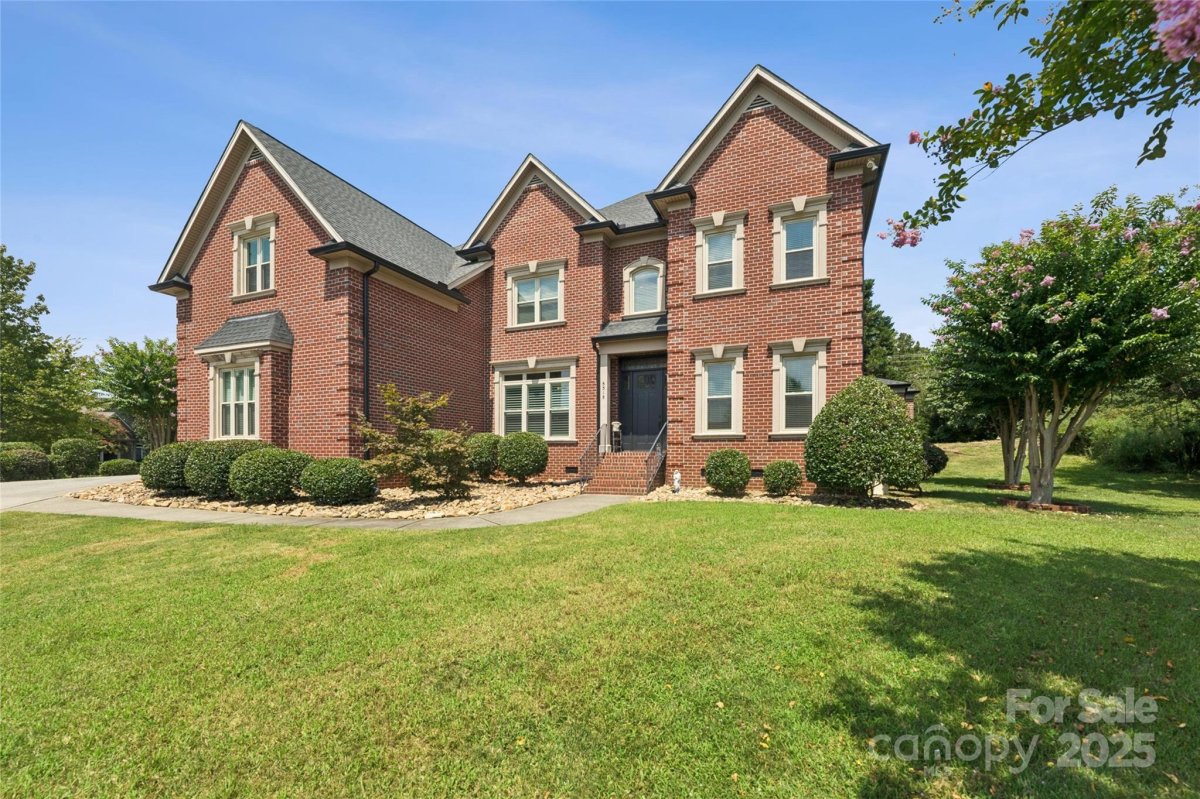 5518 Two Iron Drive