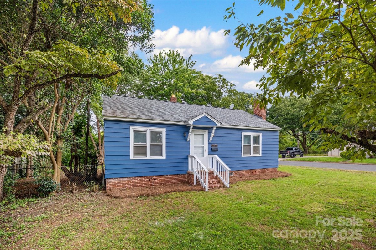 1321 Eisenhower Road