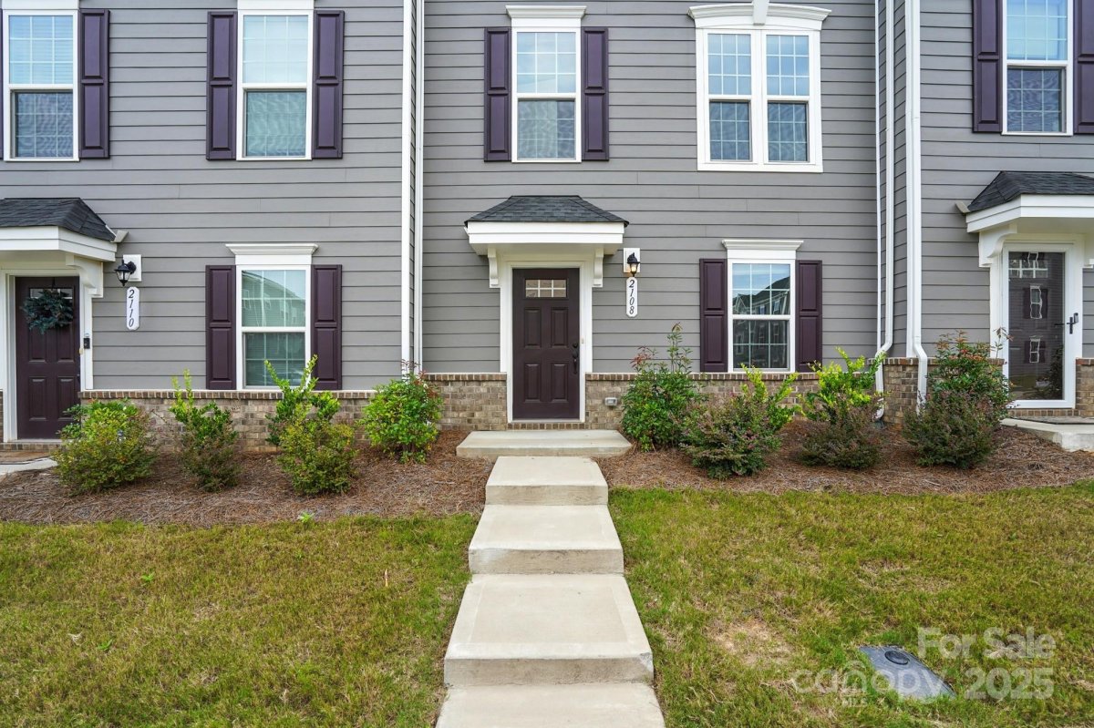 2108 Trout Lily Lane 198