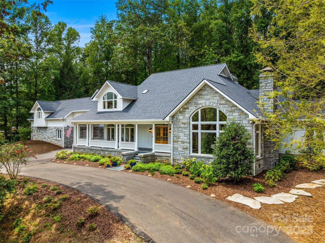 4 Cedar Hill Drive