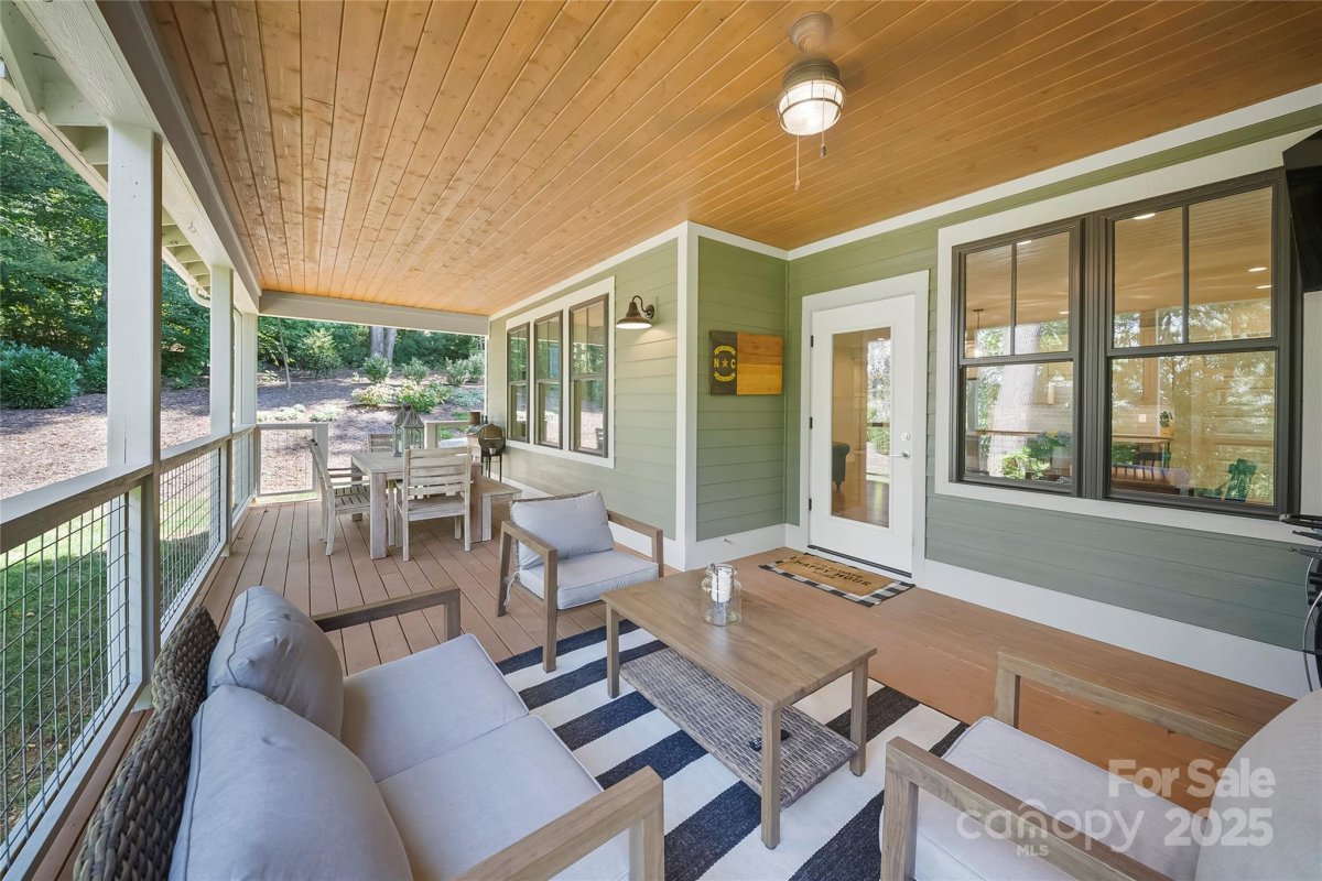 218 Barnrock Drive