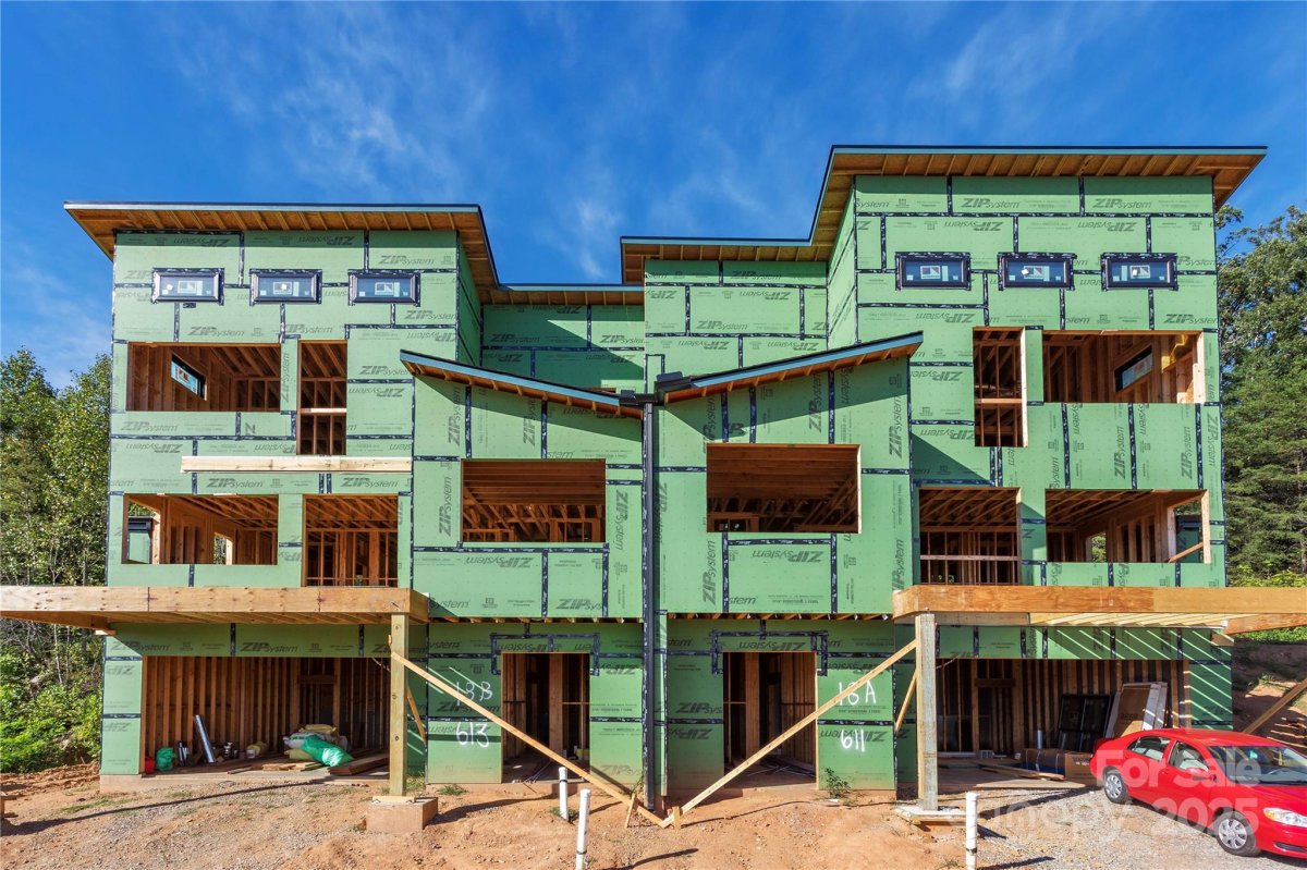 613 Storybook Villas Trail