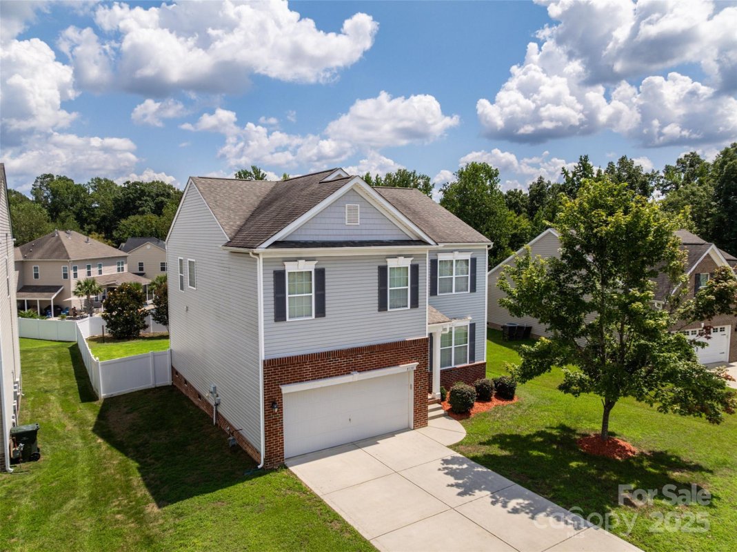 5119 Norway Lane