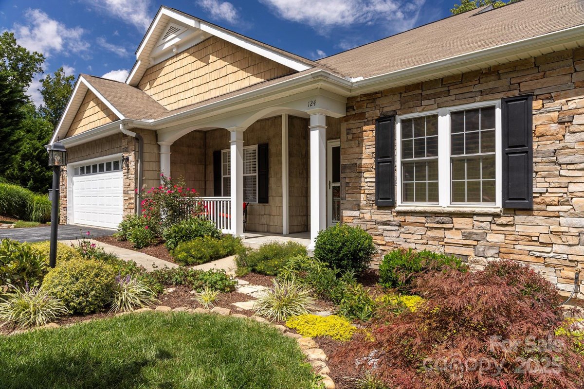 124 Old Pasture Way