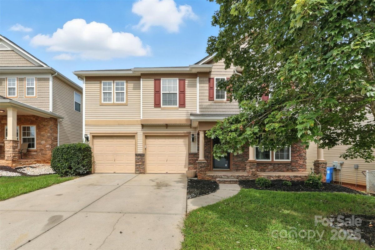 107 Ameena Chase Trail