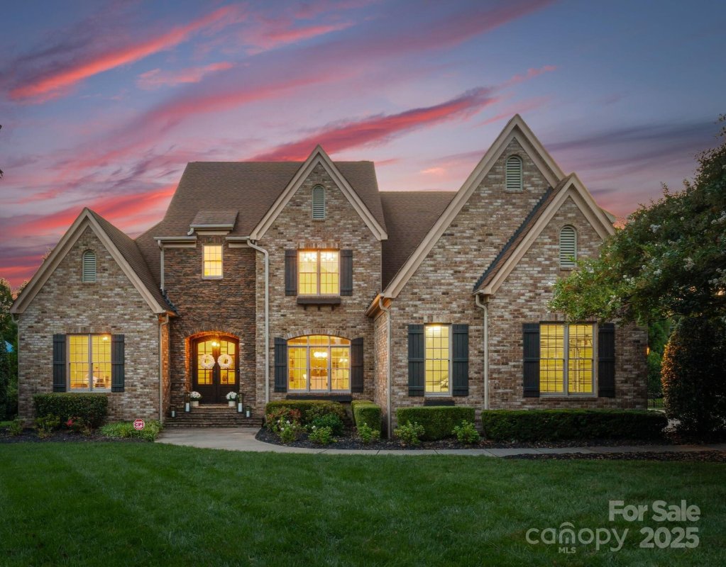 2218 Whiskery Drive
