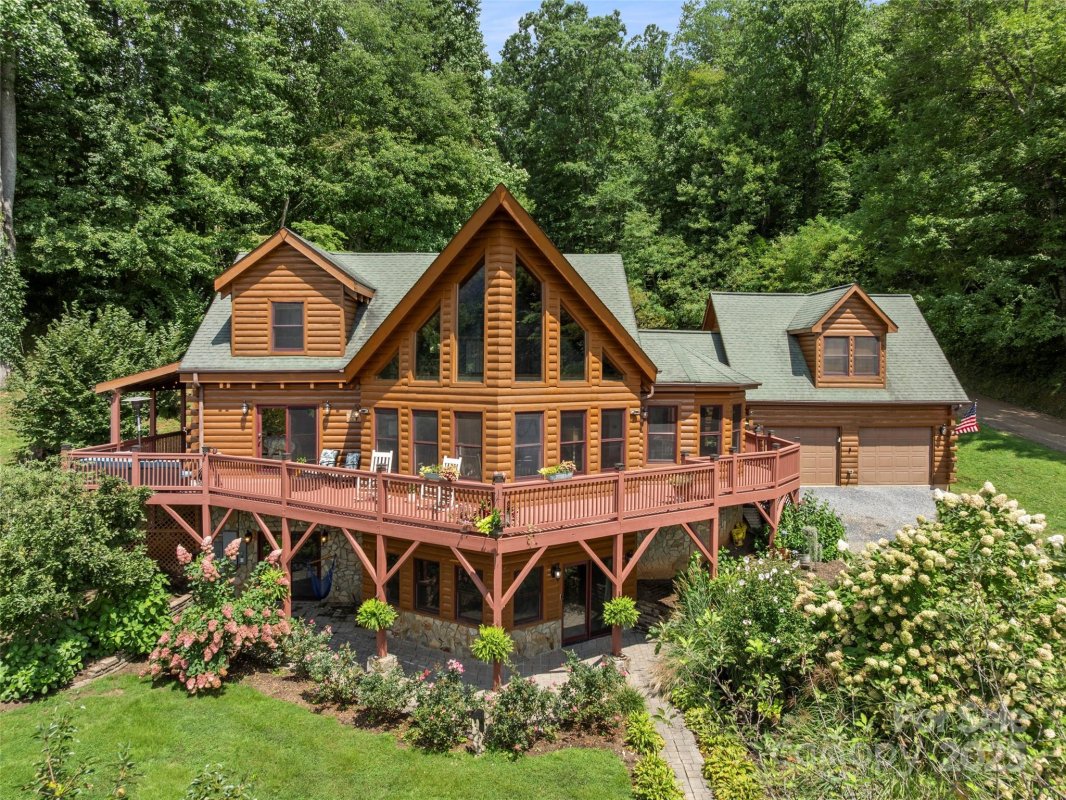64 Cradling Cove