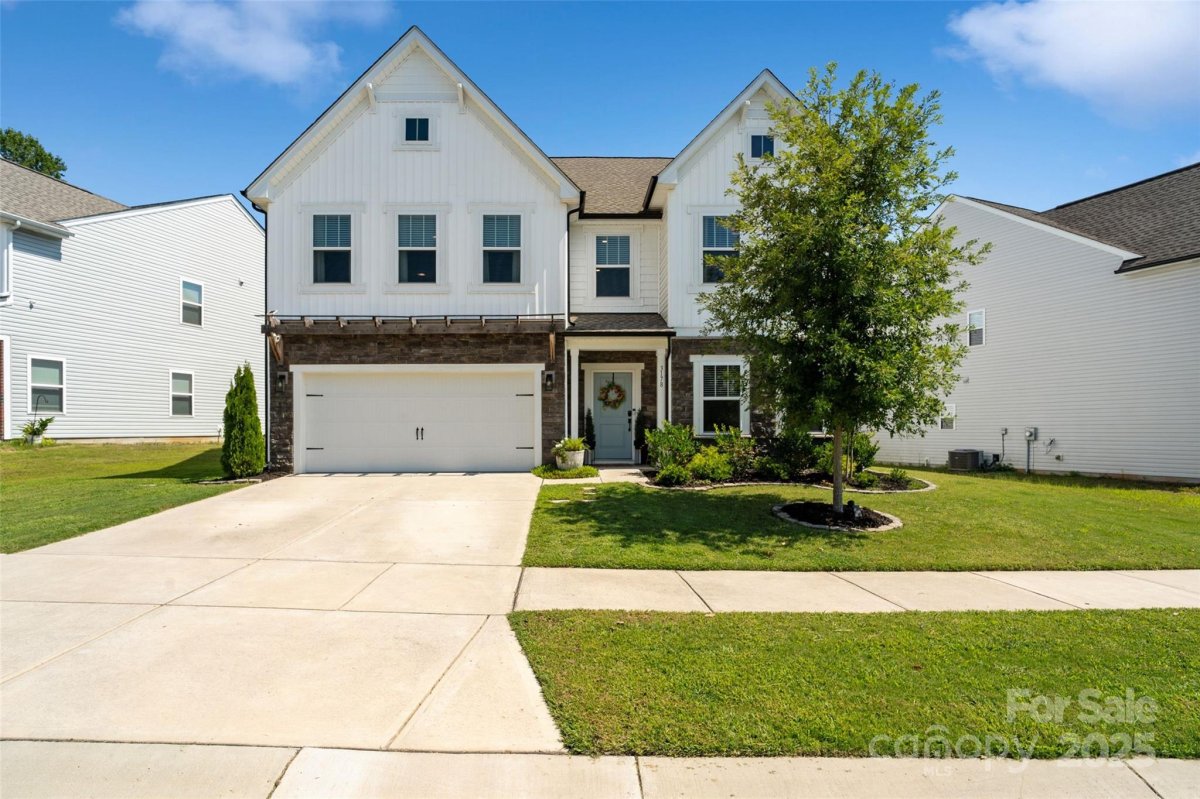 3178 Pinehills Way