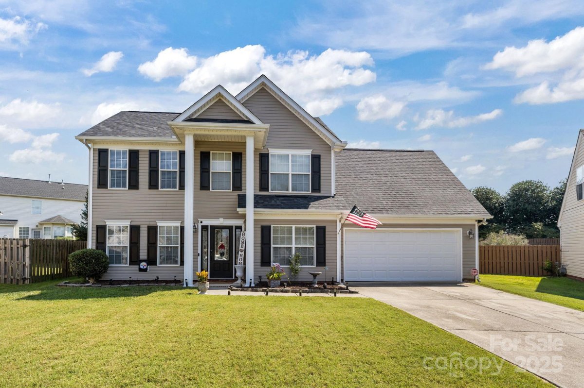 2113 Foster Court