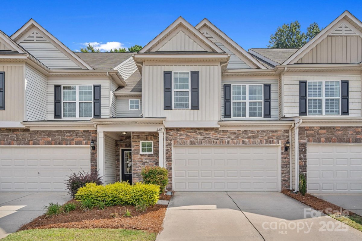 2219 Whitford Lane