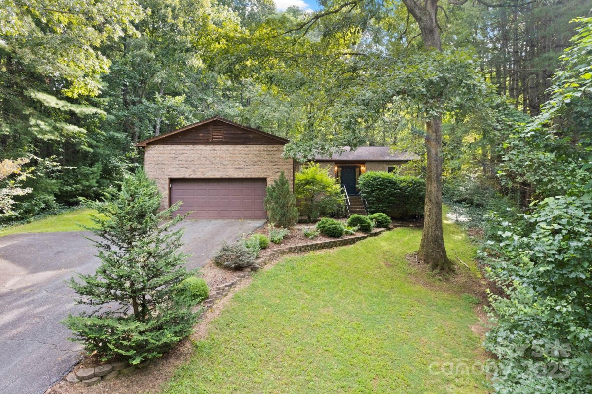 207 Mint Way