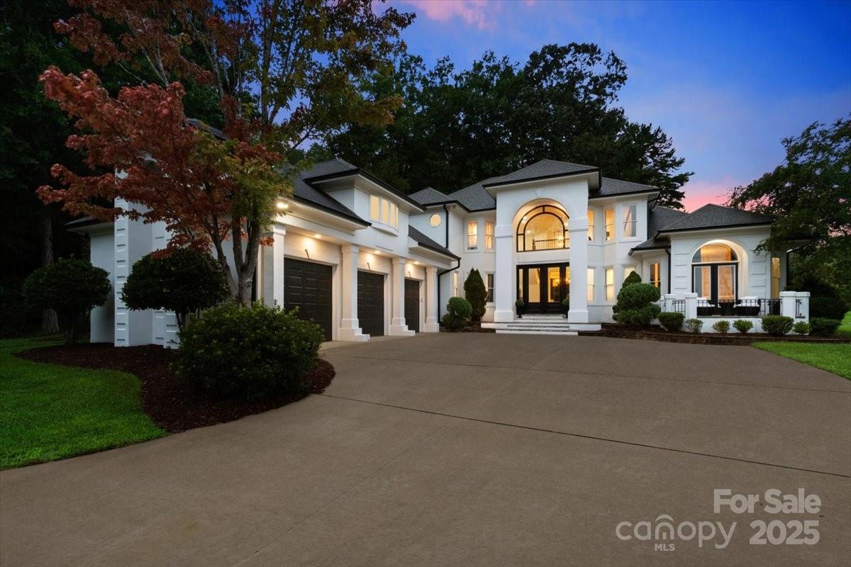 1337 Whispering Oaks Circle