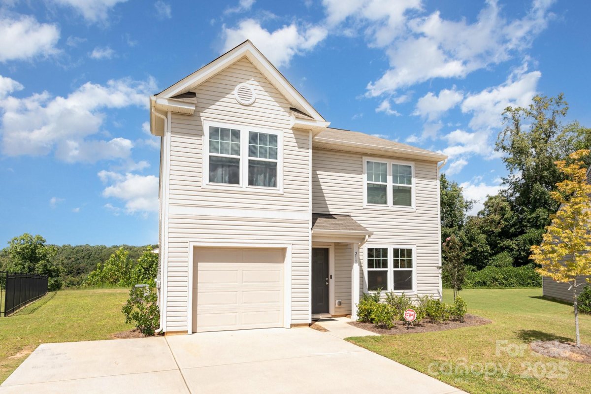 211 Clove Hitch Drive
