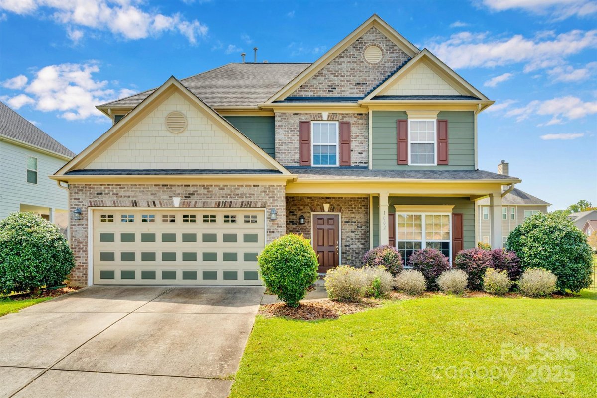 1002 Potomac Road