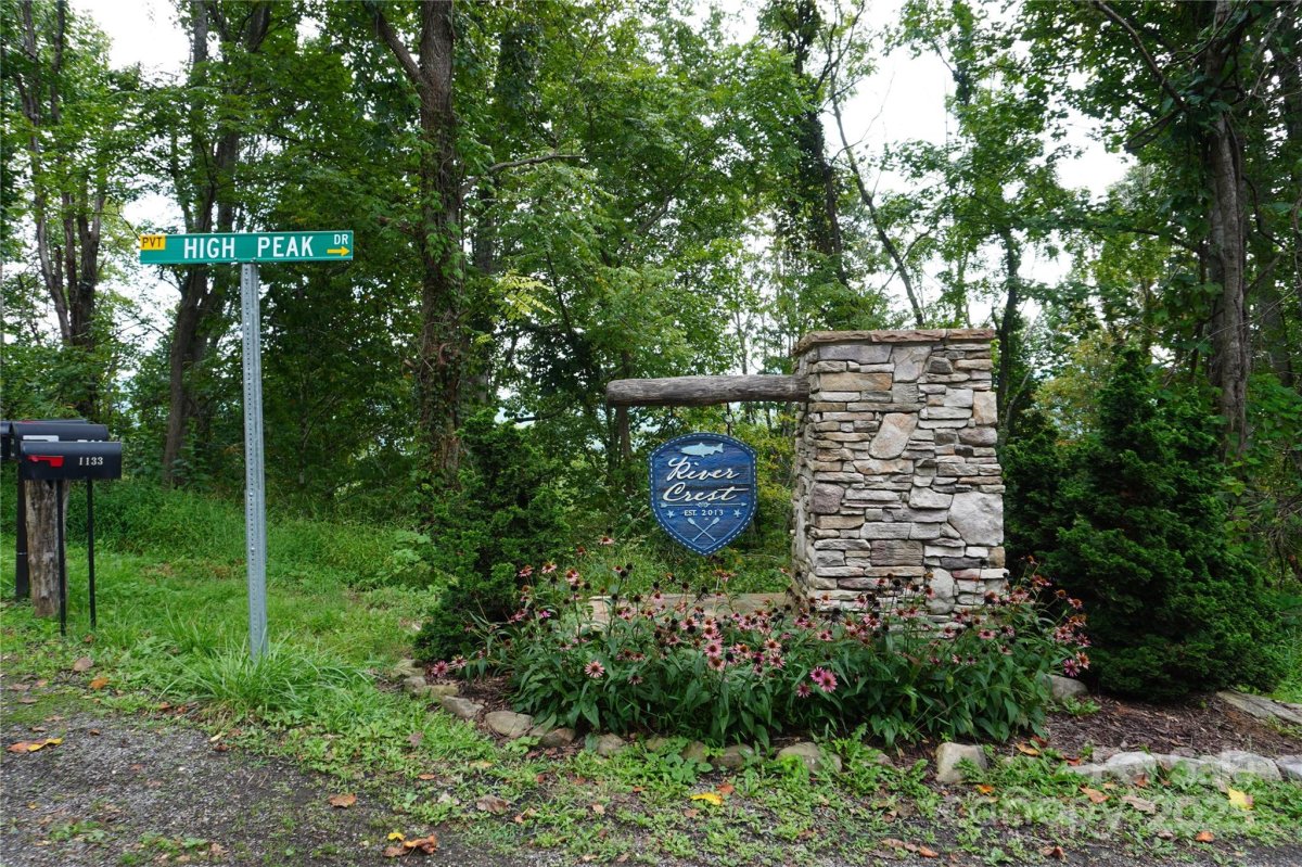 0000 High Peak Drive 16