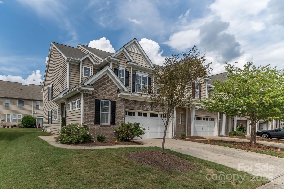 5470 Allison Lane
