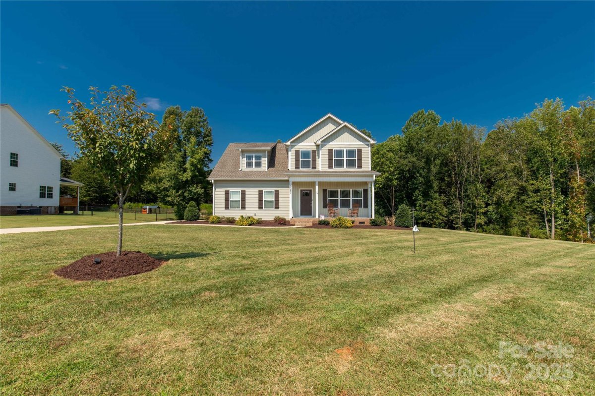 5051 Oxbow Run Lane