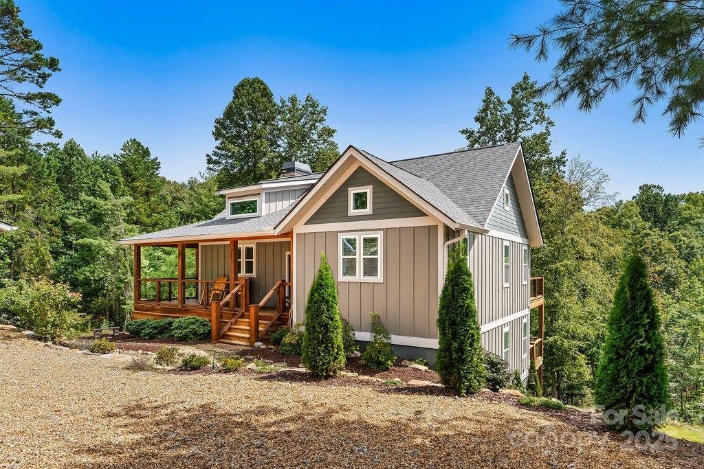 65 Sky Vista Lane