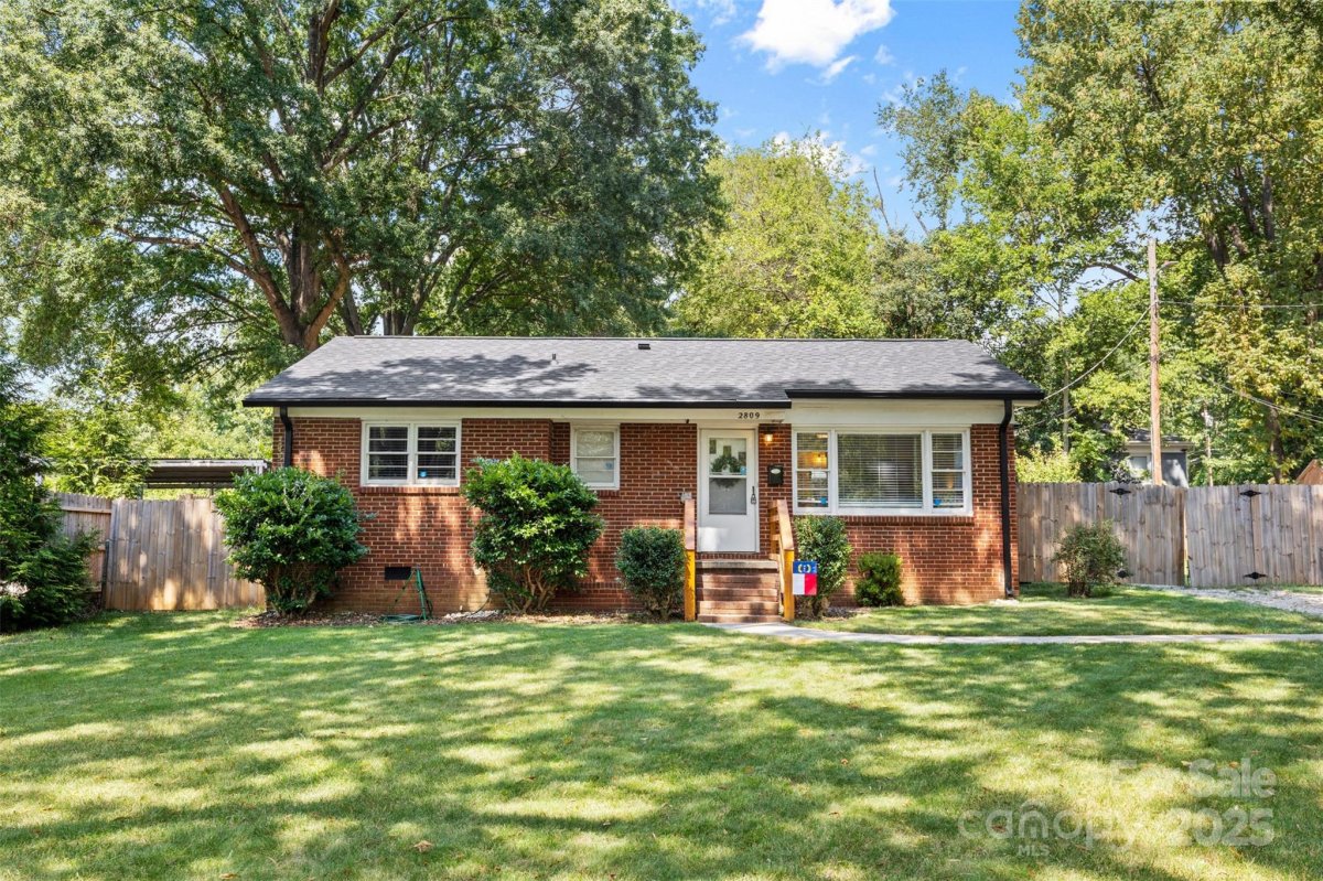 2809 Arnold Drive