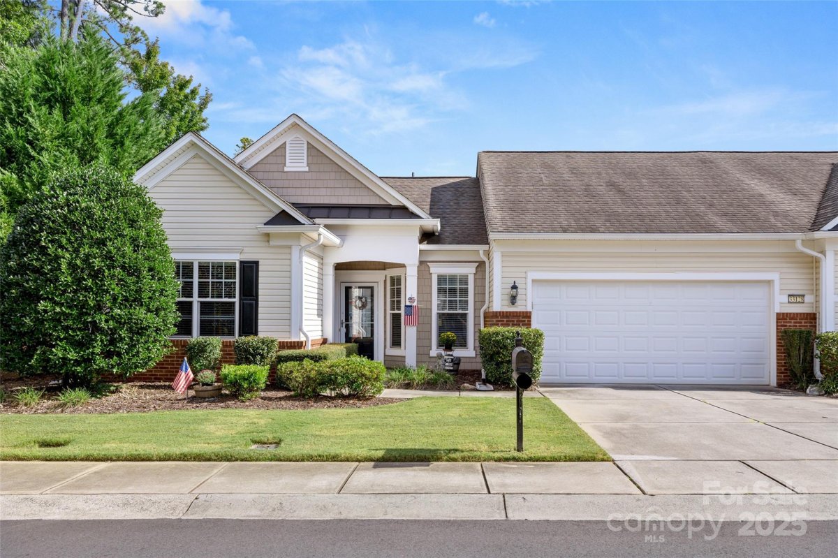 33128 Tanager Court