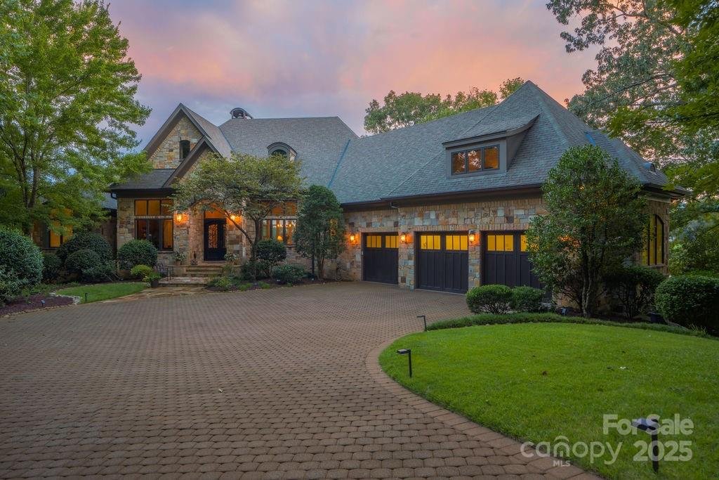 15 Water View Court