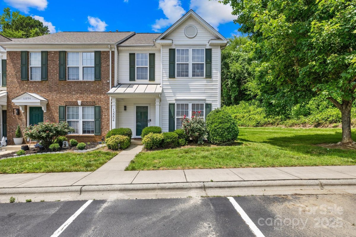 12204 Jessica Place