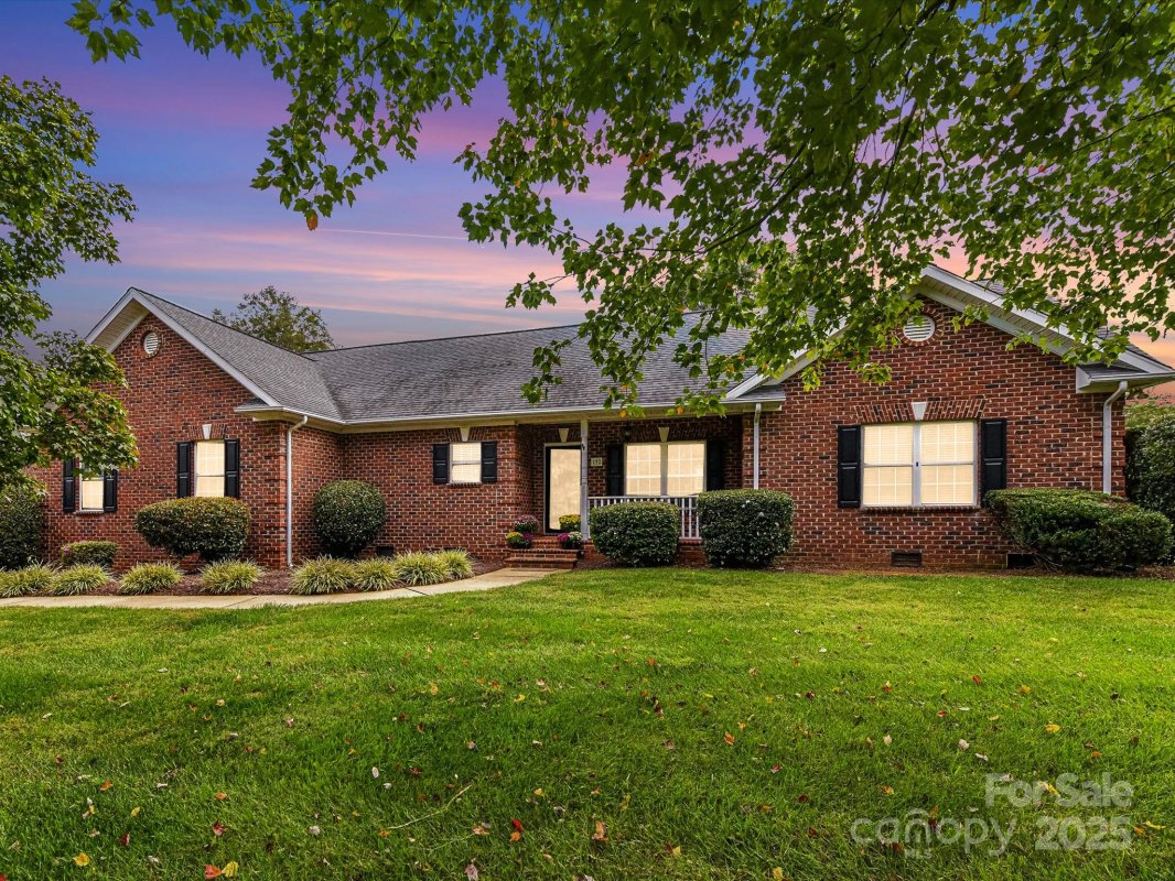 192 Baymount Drive