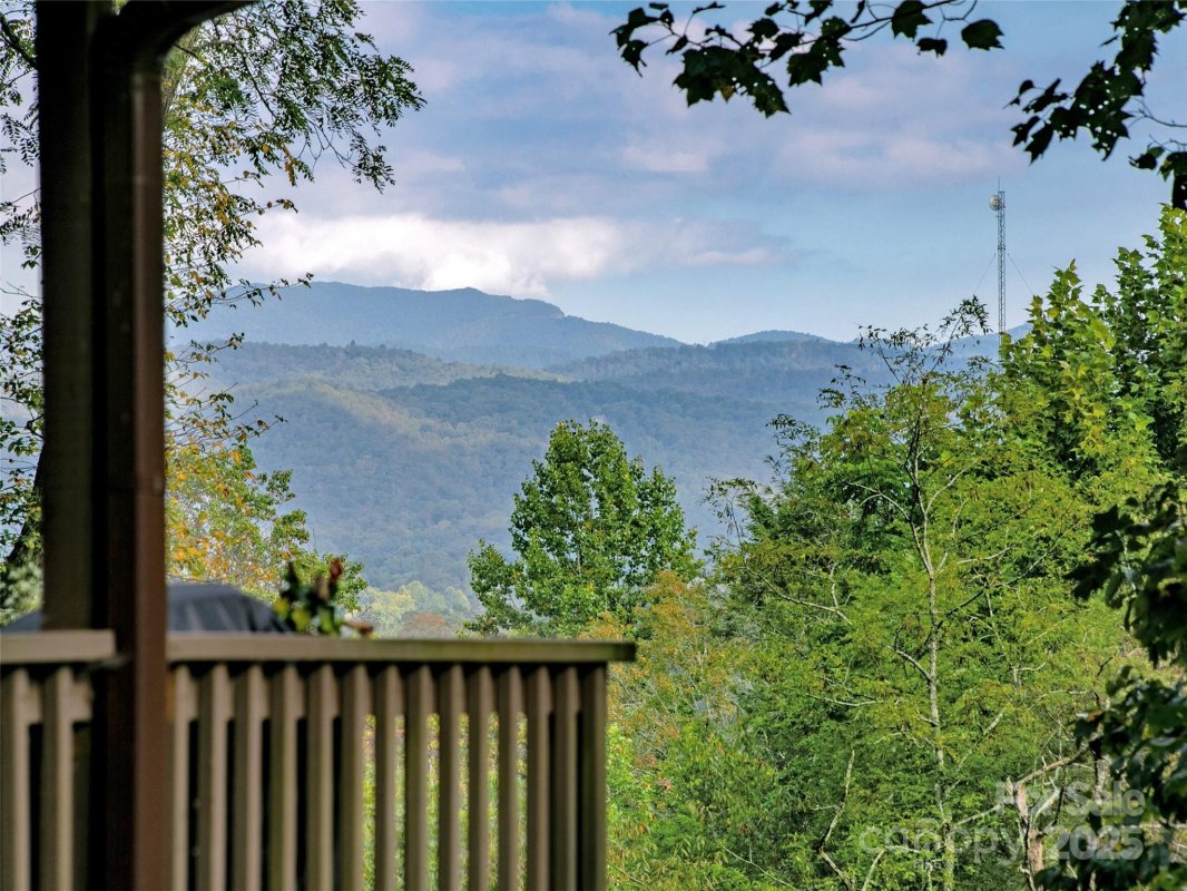 44 Falls Creek Road