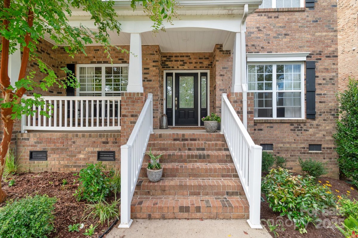 422 Deer Brush Lane