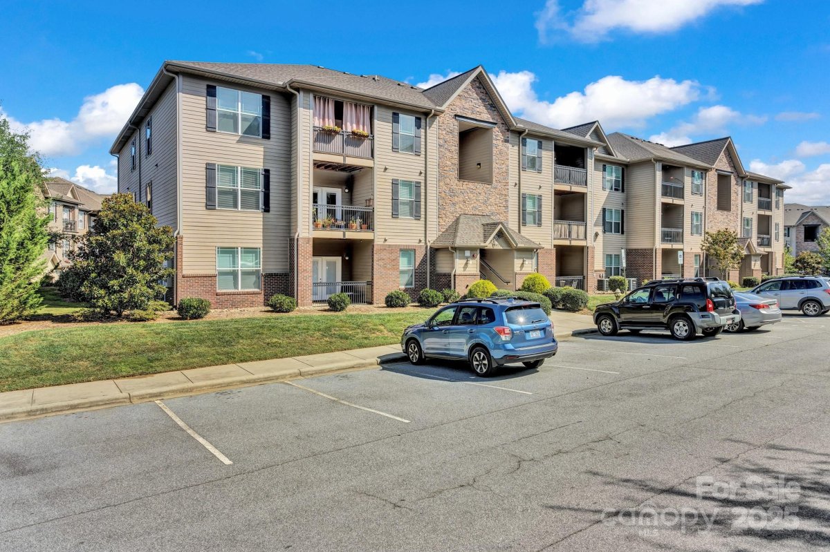 91 Brickton Village Circle