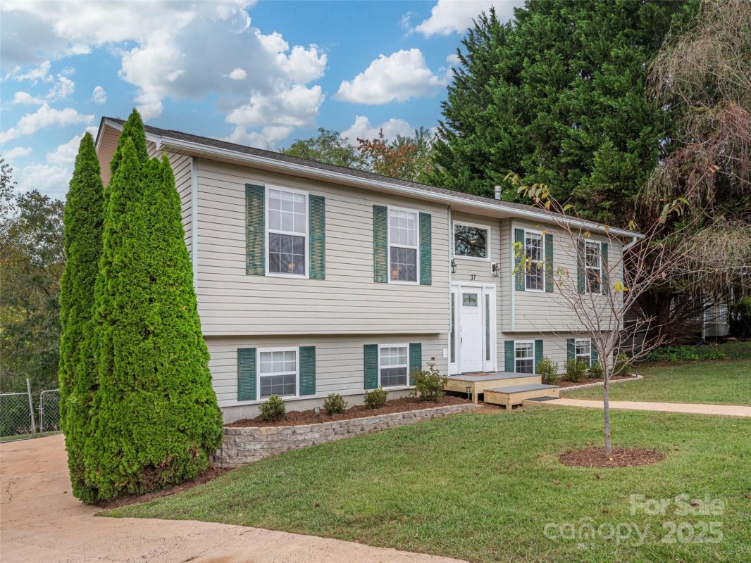 37 Sydney Lane