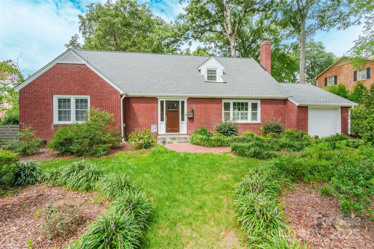 811 Myrtle Drive
