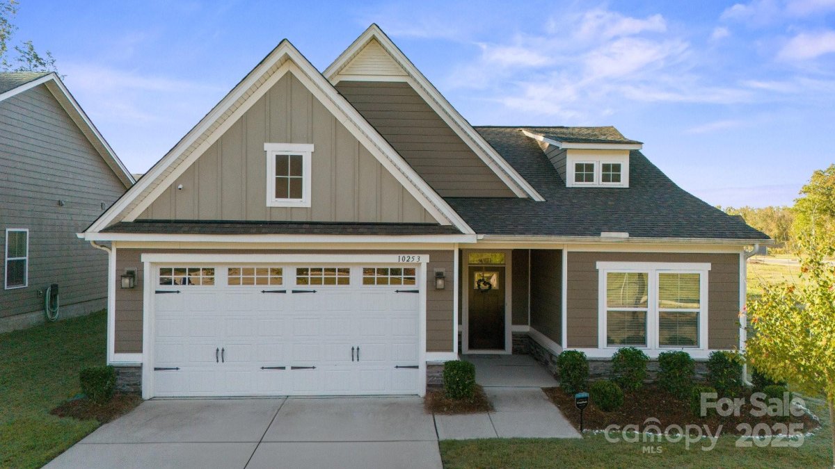 10253 Black Locust Lane