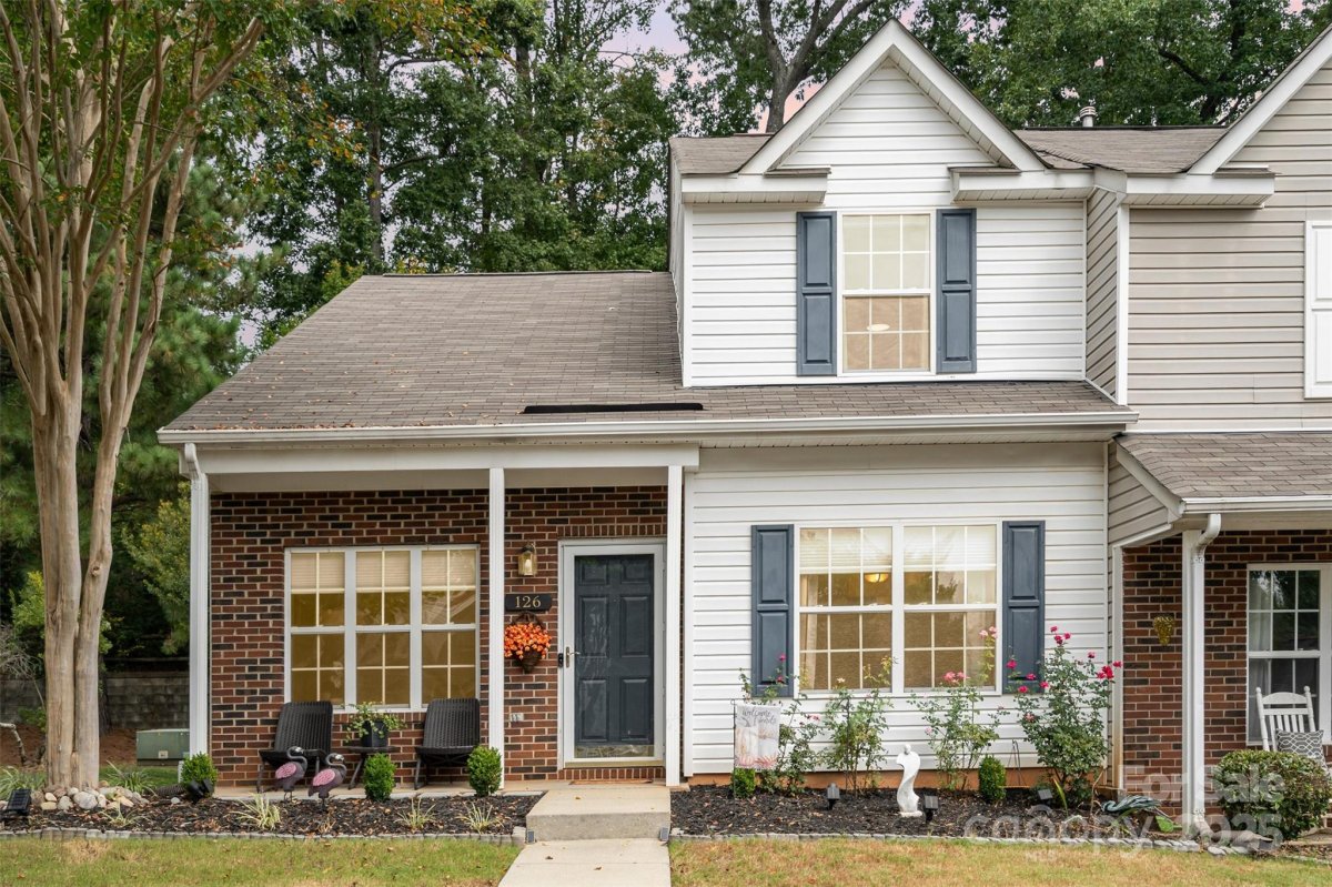 126 Rhett Court