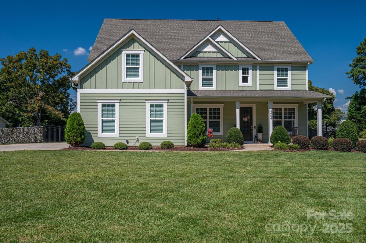 2404 Rosemond Circle 3