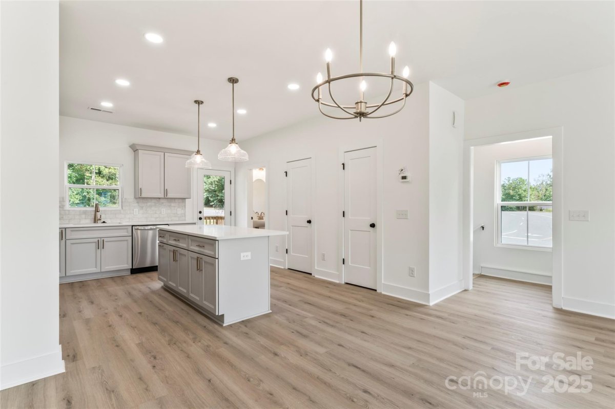 406 Bogue Drive 18