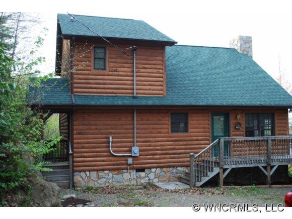 557 Connies Cove