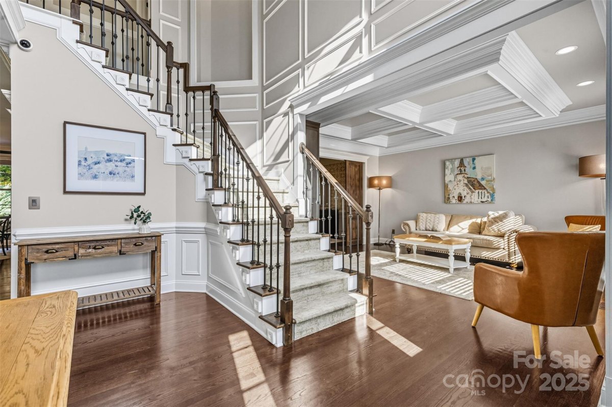 809 Clonmel Drive