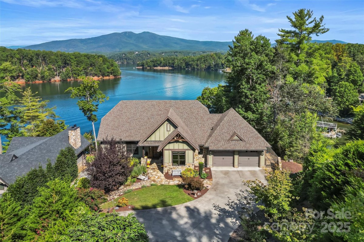 493 Dockside Drive