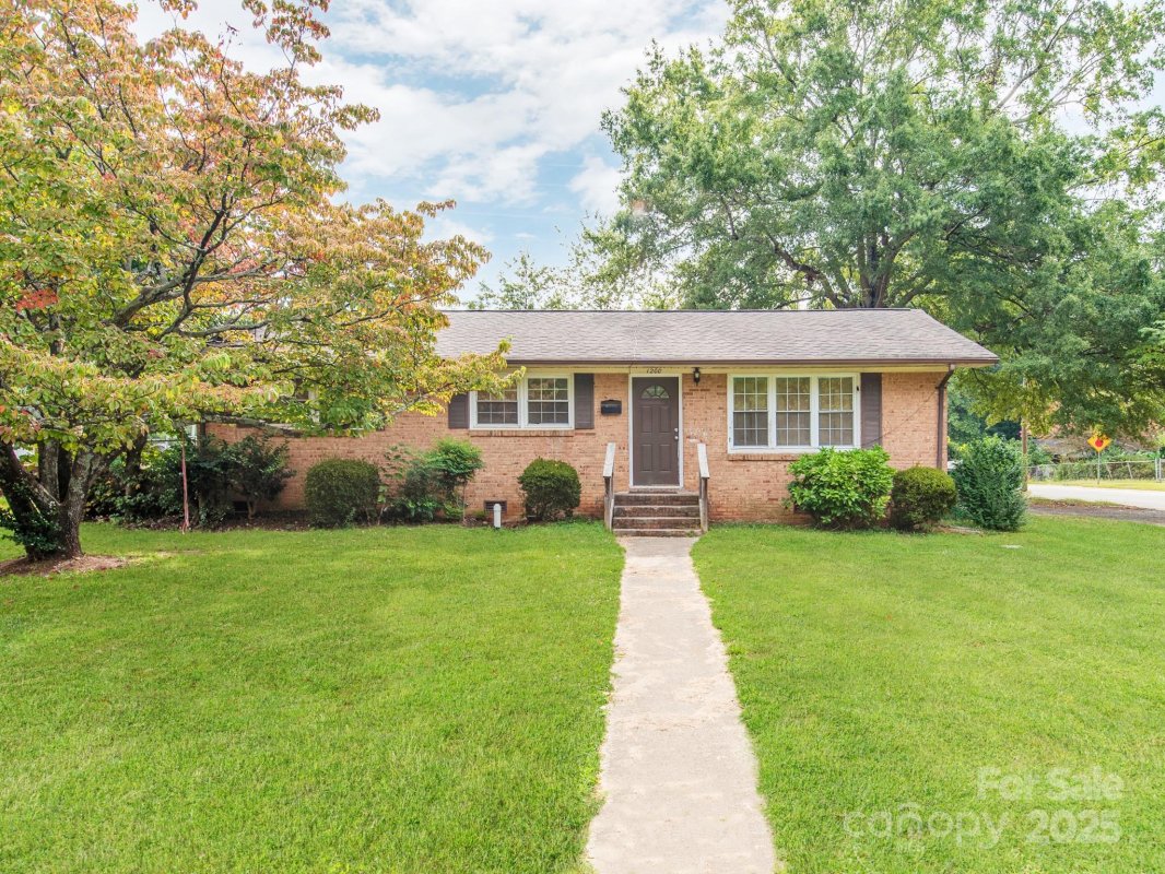 1200 Echo Glen Road
