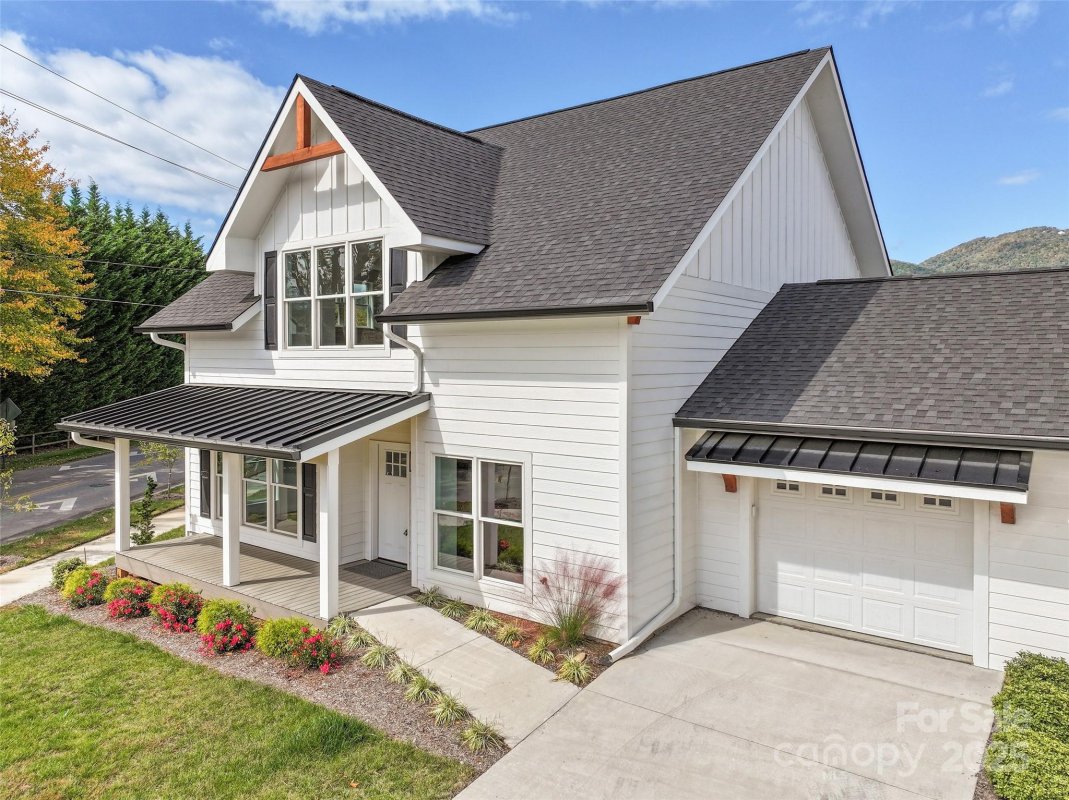 11 Riemar Lane