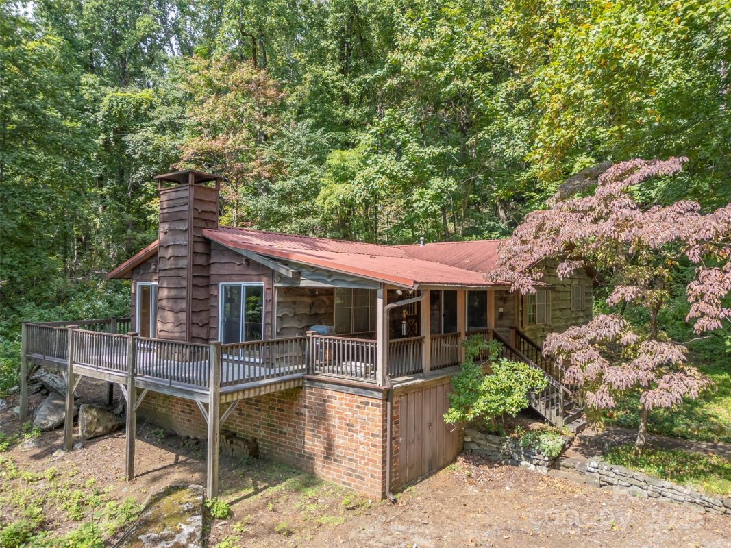 2575 White Oak Mountain Road