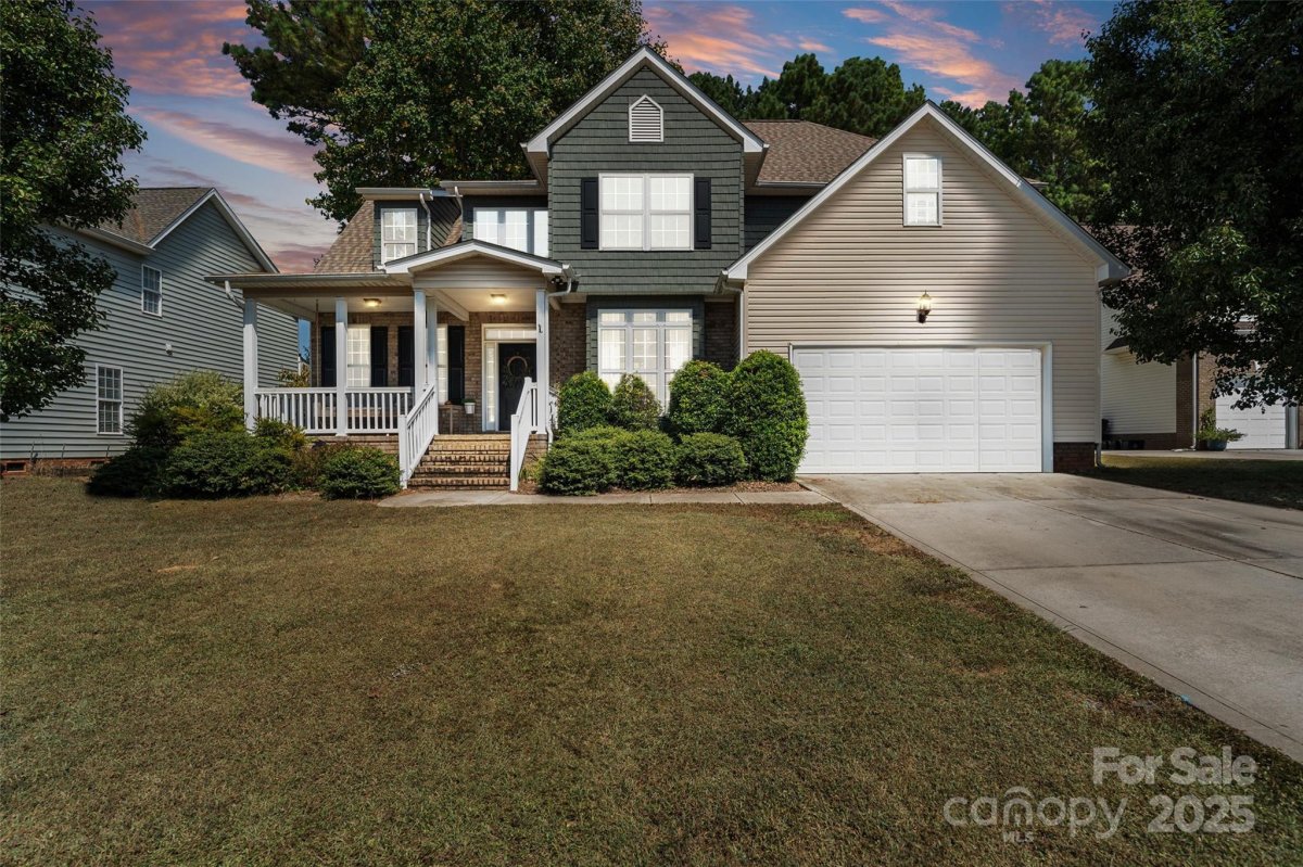 1636 Beacon Hill Court