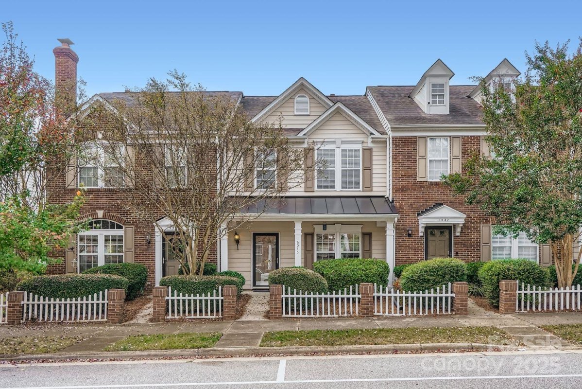 6045 Creft Circle