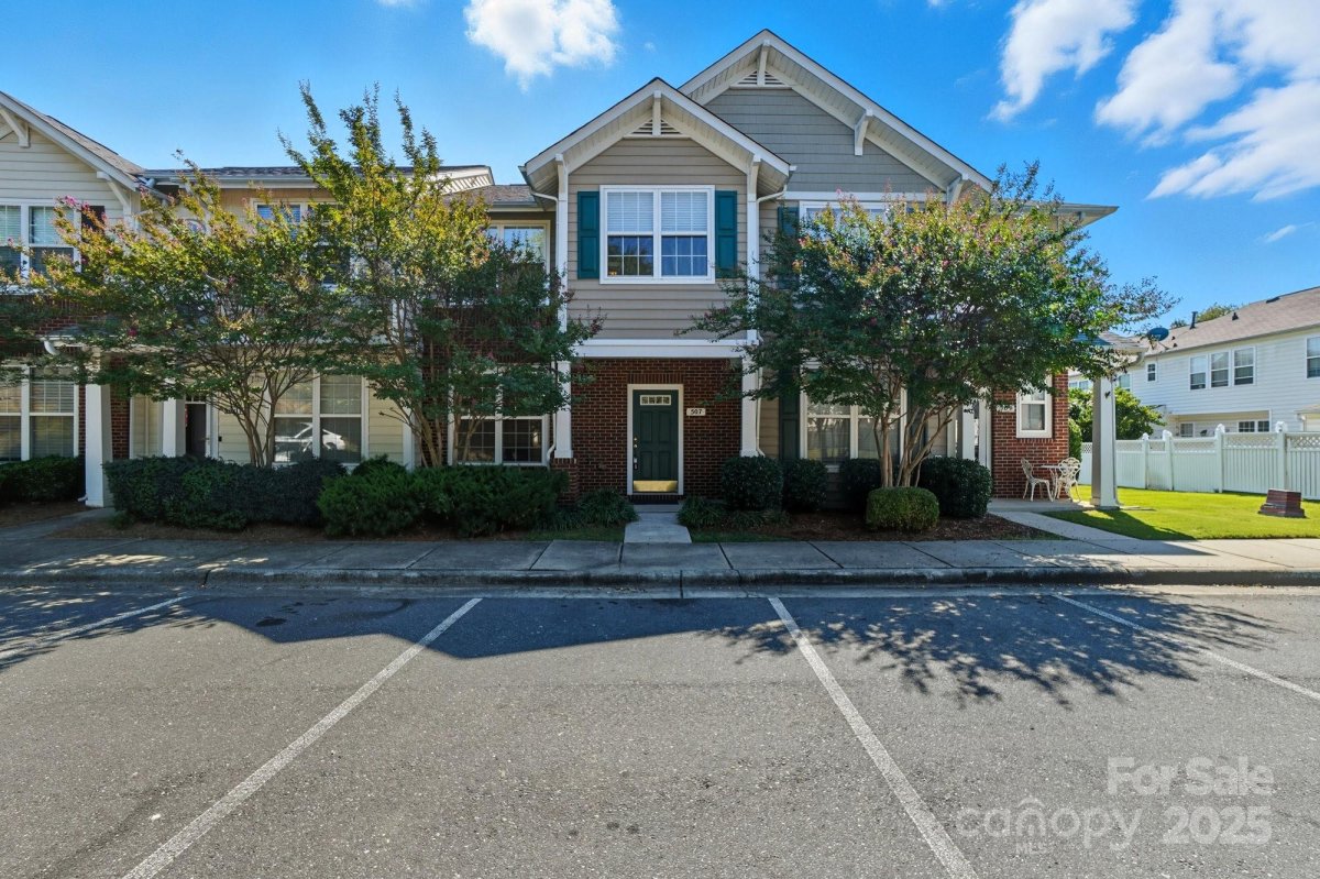 507 Poseidon Way