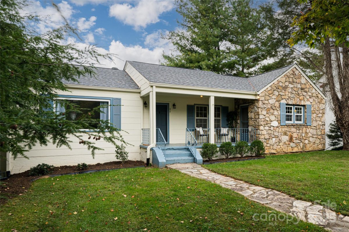 26 Lorraine Avenue