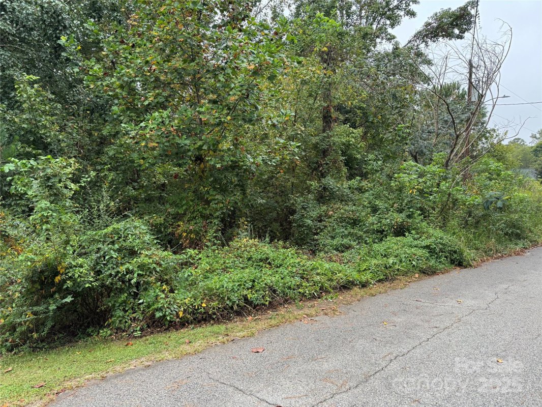 214 Nottingham Drive
