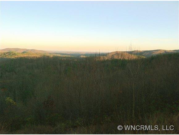 Lot 33 Summit Parkway