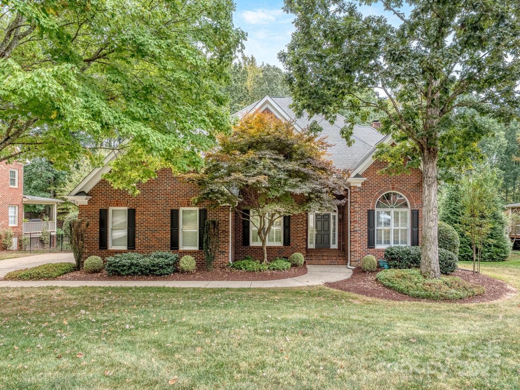 4301 Rosecliff Drive