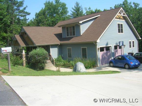 15 Nuthatch Court